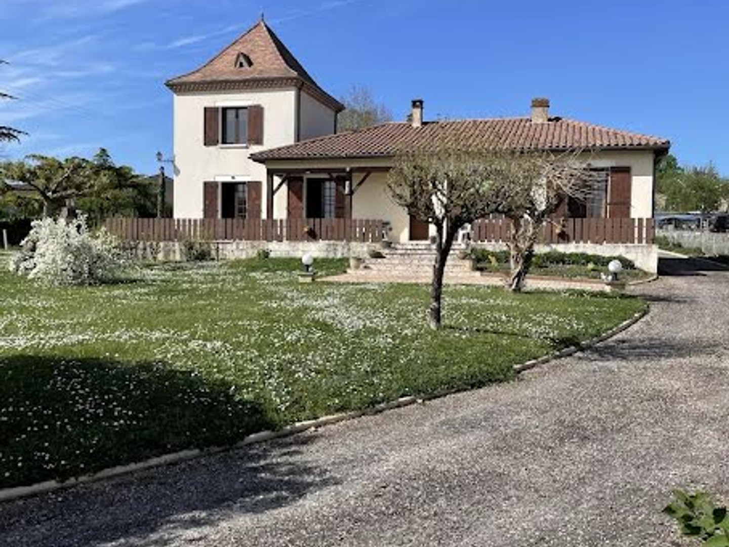 Maison à vendre - 6 pièces - 120m2 - Creysse (24100)