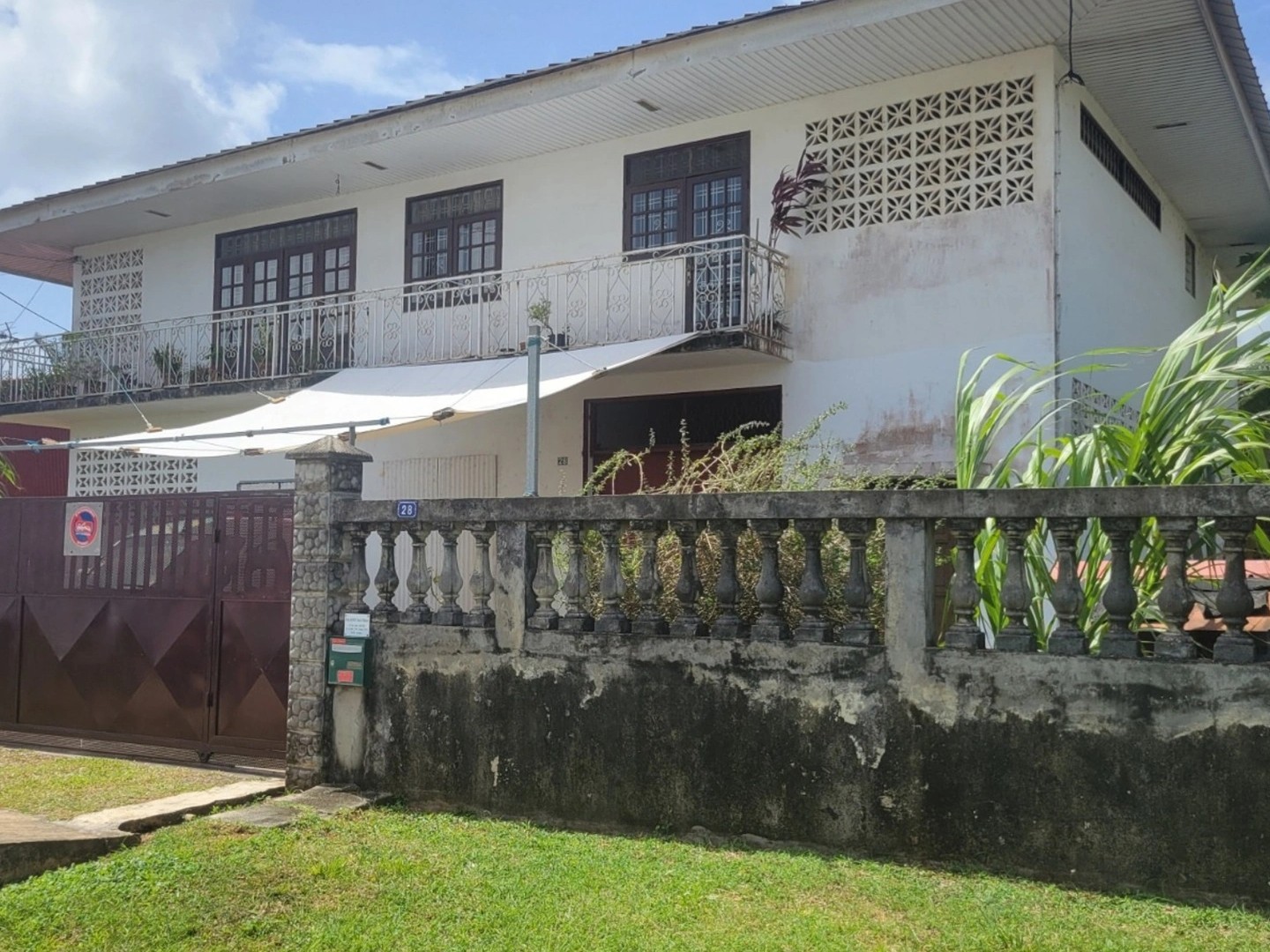Maison à vendre - 6 pièces - 181m2 - Cayenne (97300)