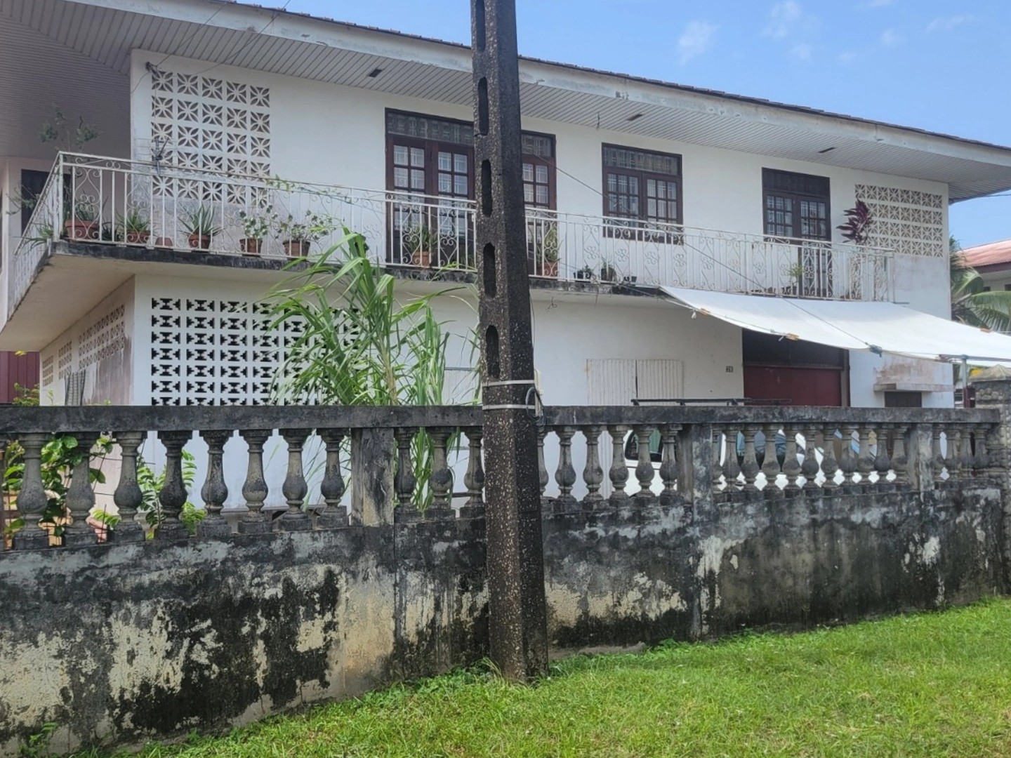 Maison à vendre - 6 pièces - 181m2 - Cayenne (97300)