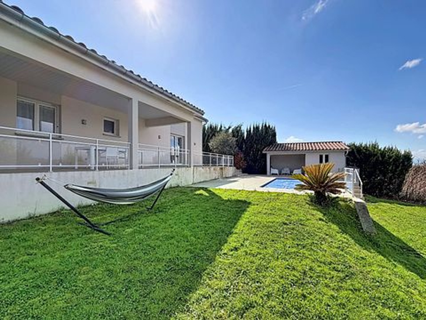 Maison à vendre - 4 pièces - 96m2 - Moras-En-Valloire (26210)