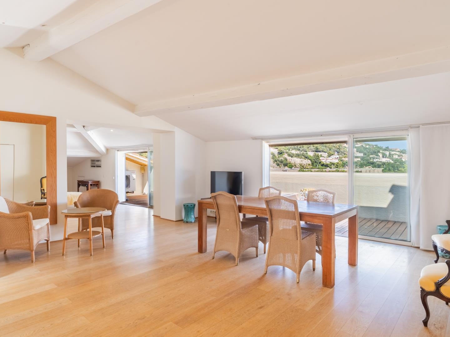 Appartement 3 pièces 130 m²