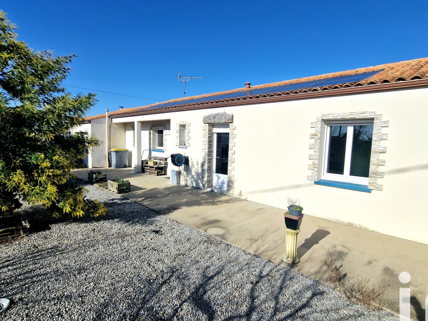 Maison à vendre - 6 pièces - 124m2 - Forges (17290)