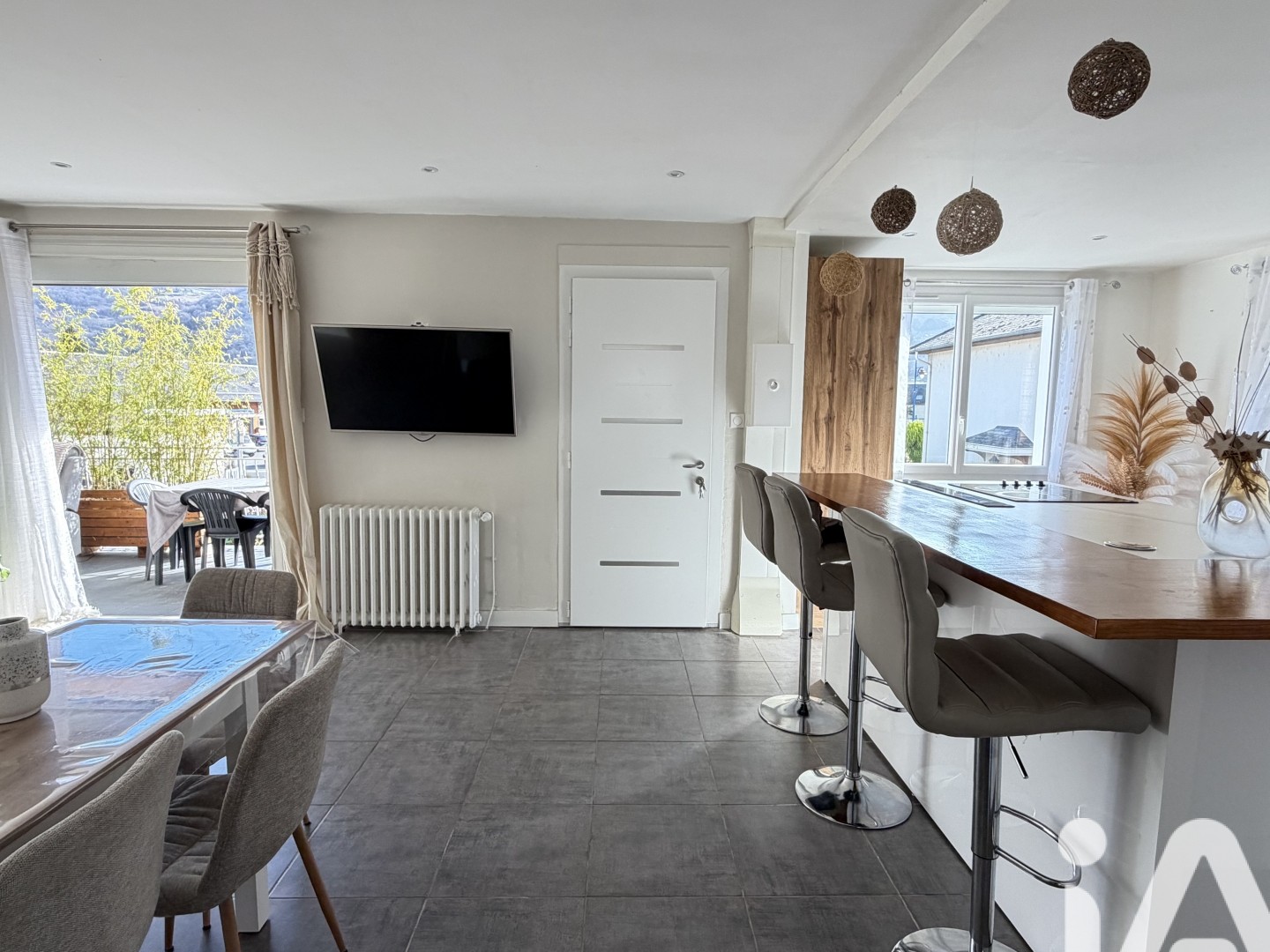Maison à vendre - 7 pièces - 154m2 - Pierrefitte-Nestalas (65260)