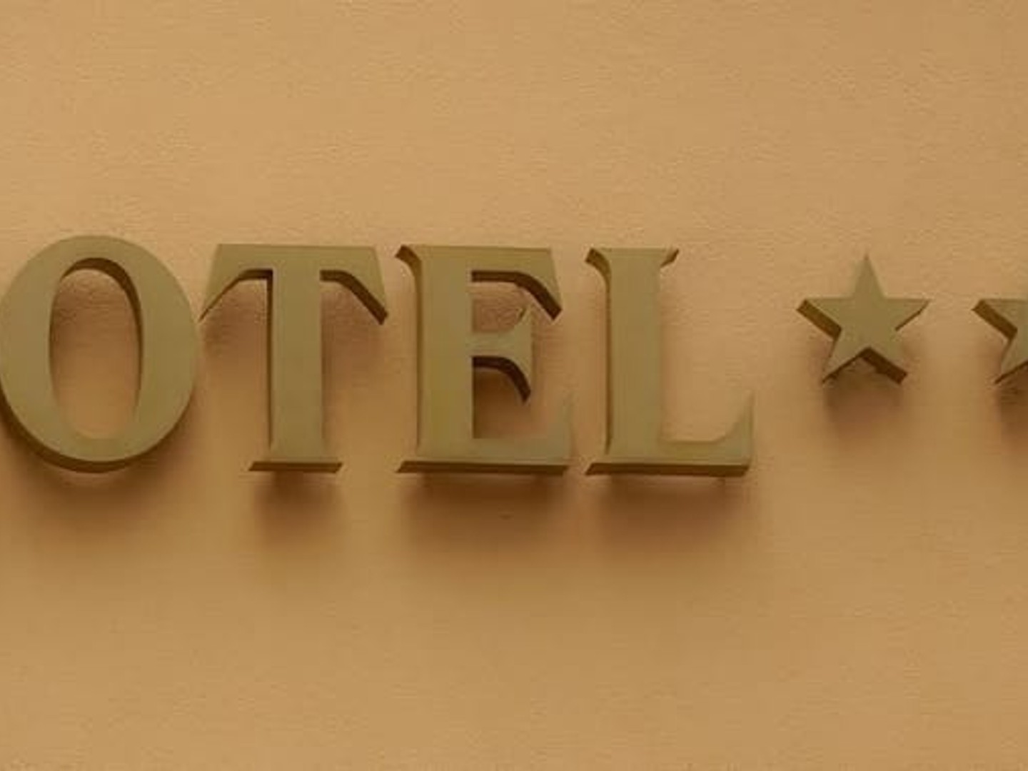 Hôtel 1000 m²