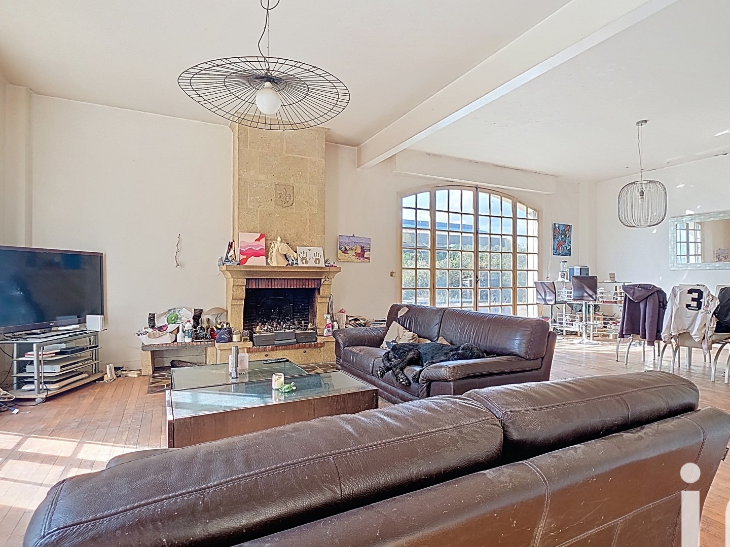 Maison à vendre - 9 pièces - 256m2 - Avrainville (91630)