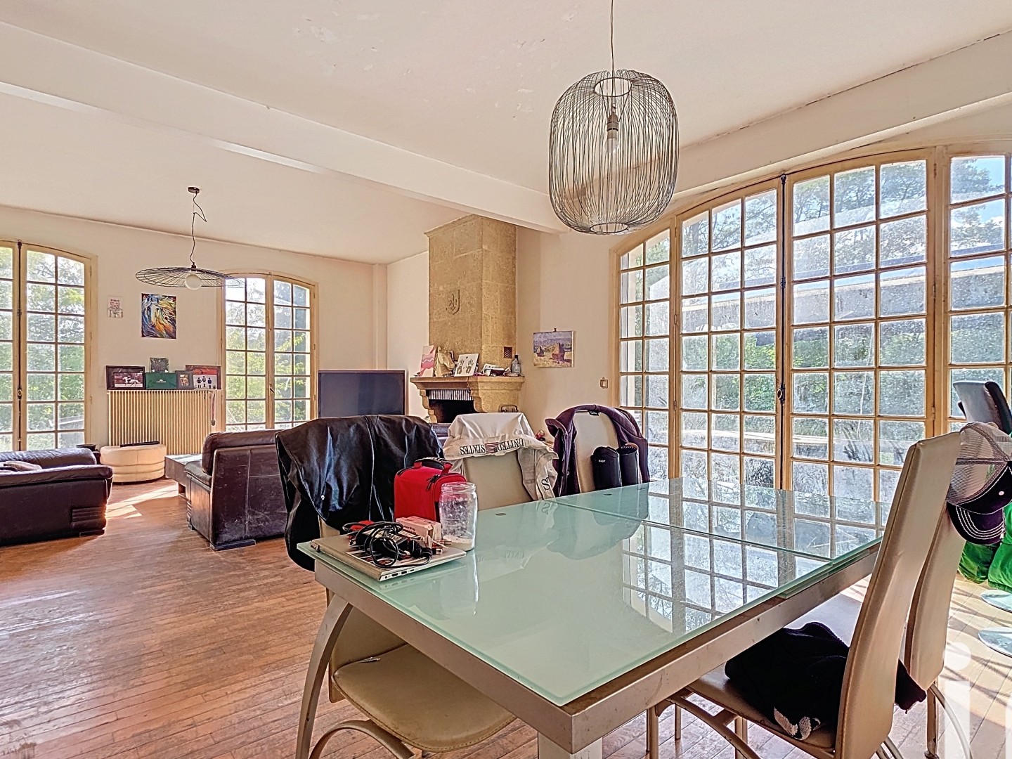 Maison à vendre - 9 pièces - 256m2 - Avrainville (91630)