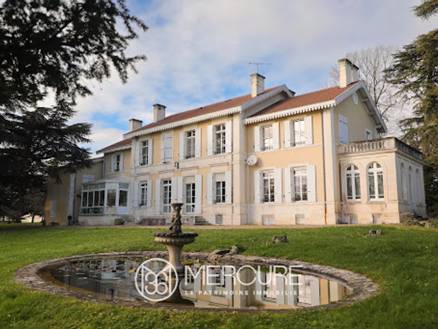 Propriété 15 pièces 700 m²