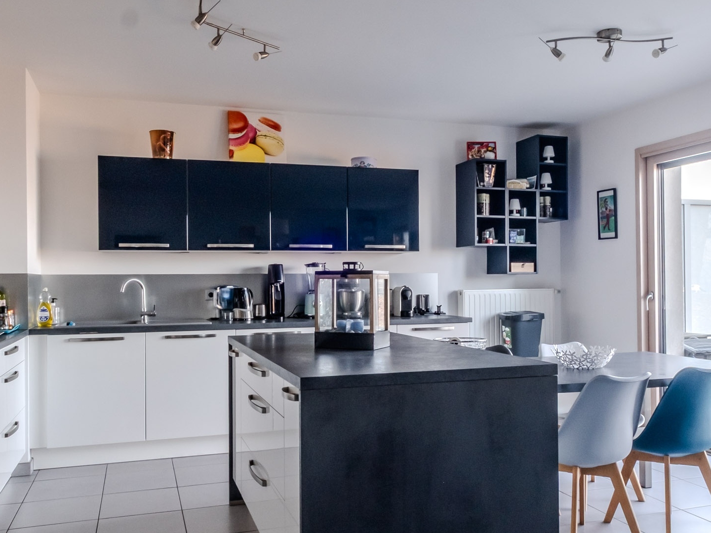 Appartement à vendre - 4 pièces - 110m2 - Évian-Les-Bains (74500)