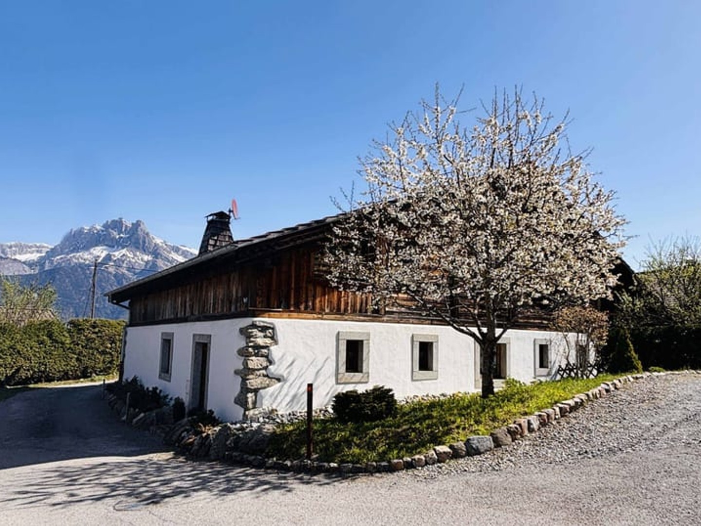 Maison à vendre - 7 pièces - 310m2 - Cordon (74700)