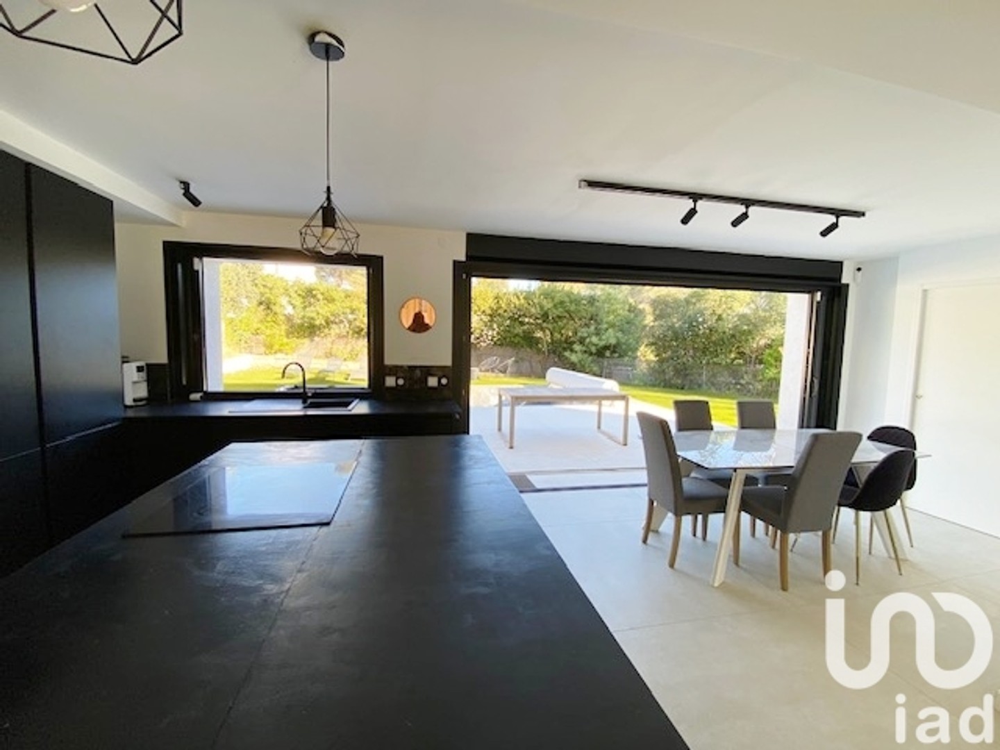 Maison 5 pièces 156 m²