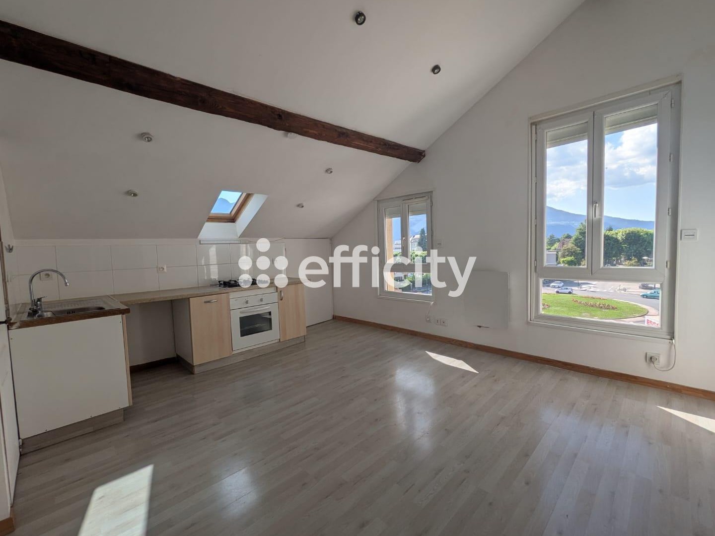 Appartement à vendre - 29m2 - Aix-Les-Bains (73100)