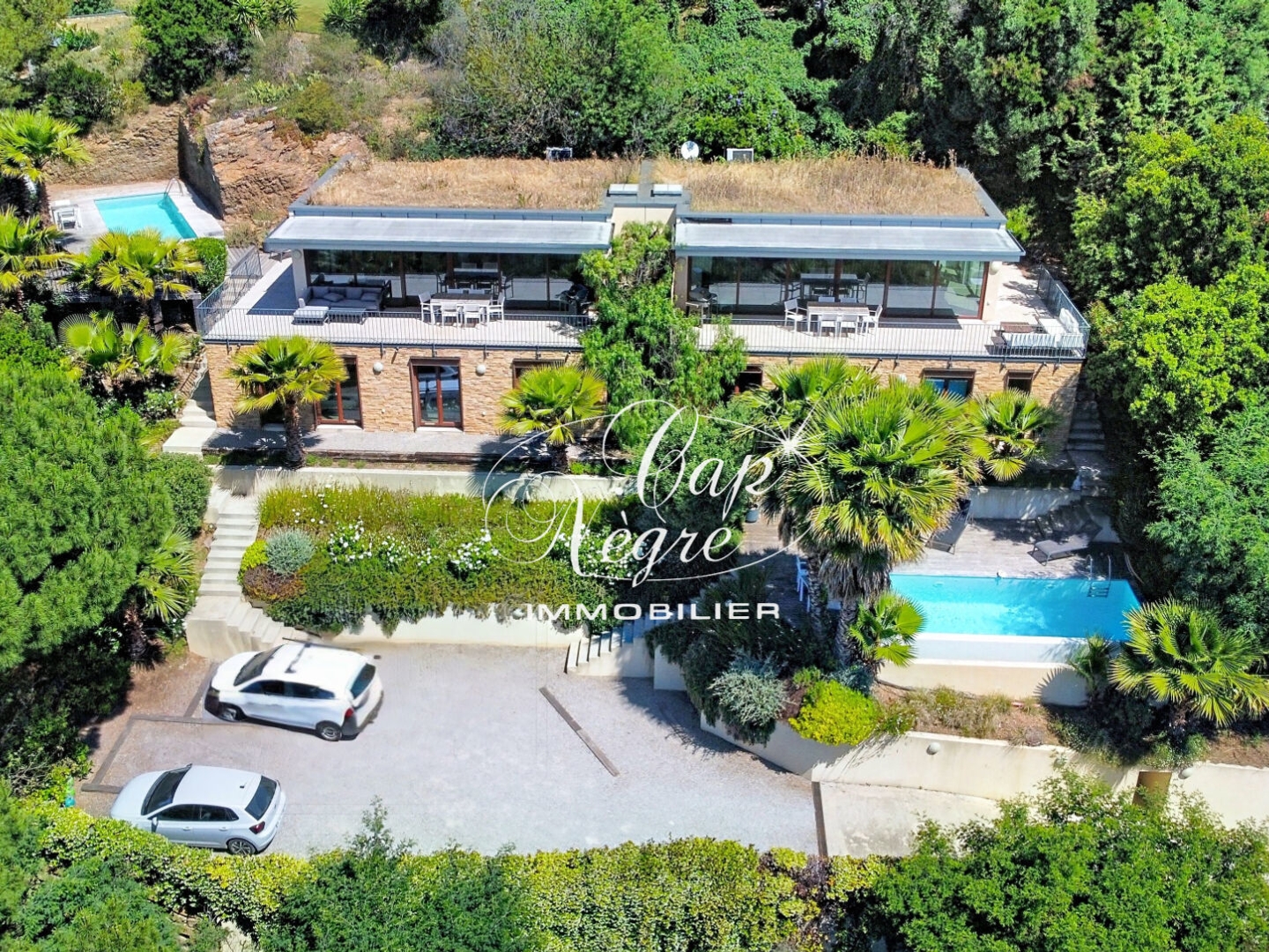 Maison à vendre - 10 pièces - 243m2 - Rayol-Canadel-Sur... (83820)