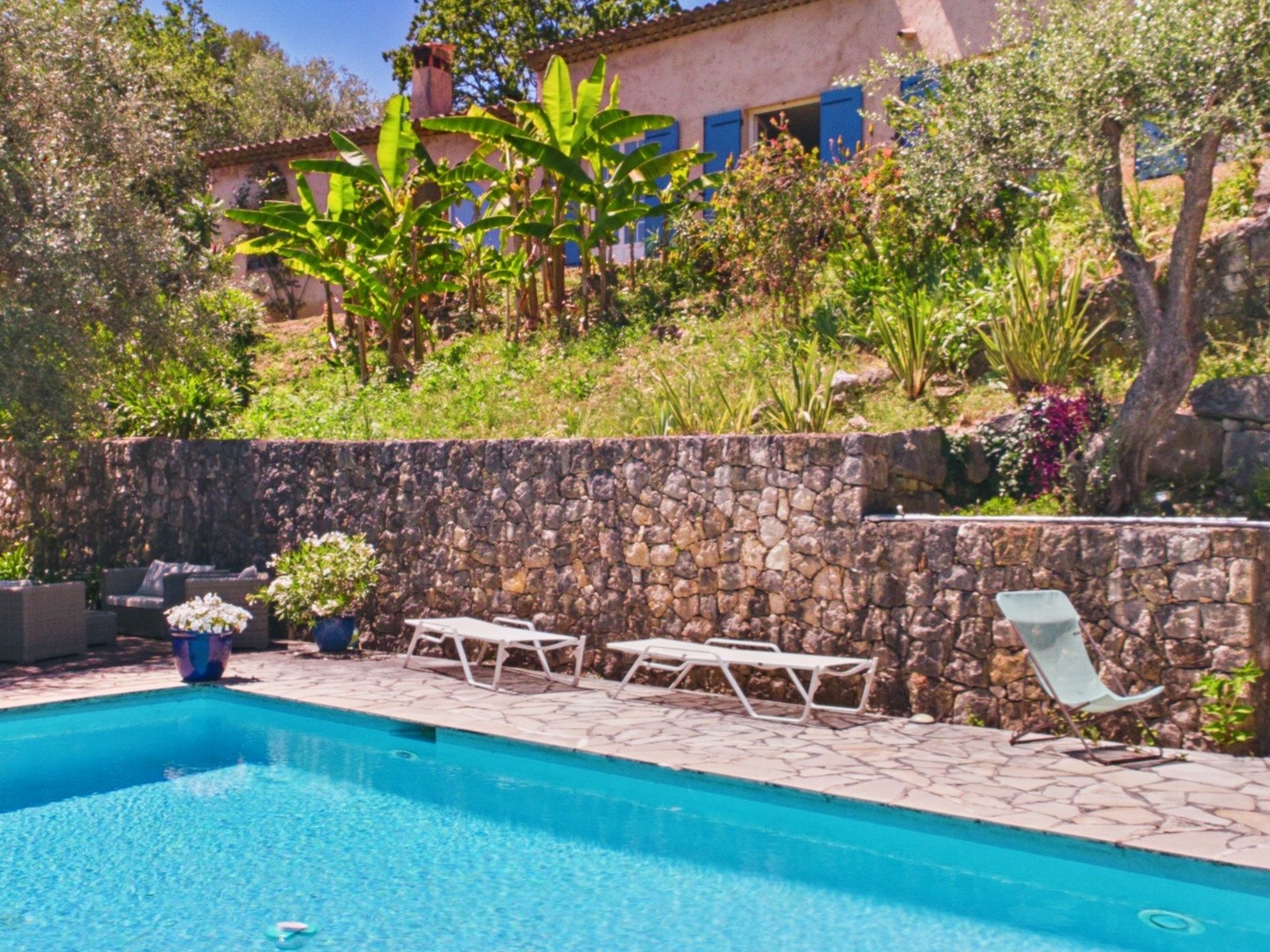Maison à vendre - 6 pièces - 150m2 - Le Bar-Sur-Loup (06620)