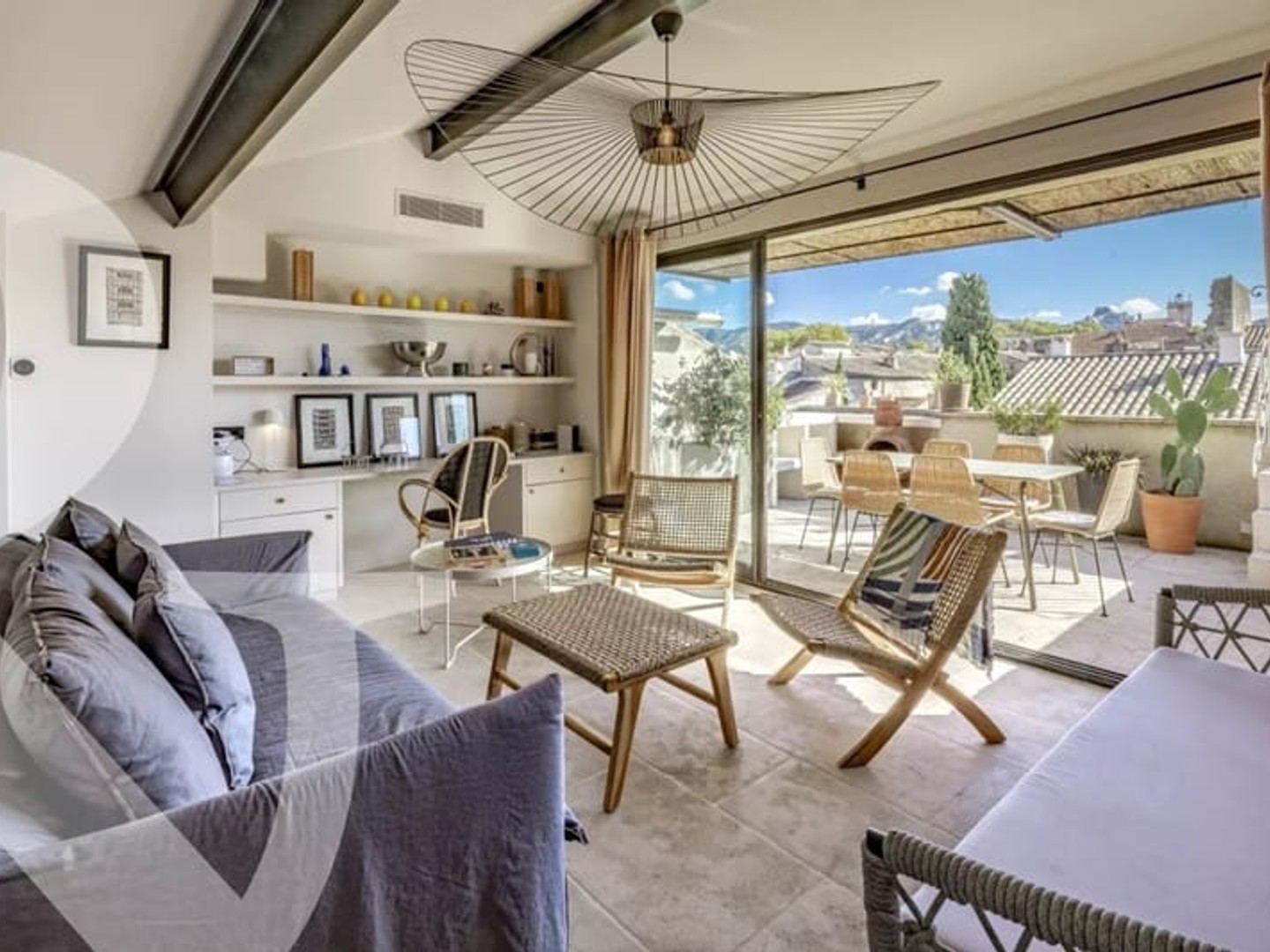 Maison 6 pièces 223 m²