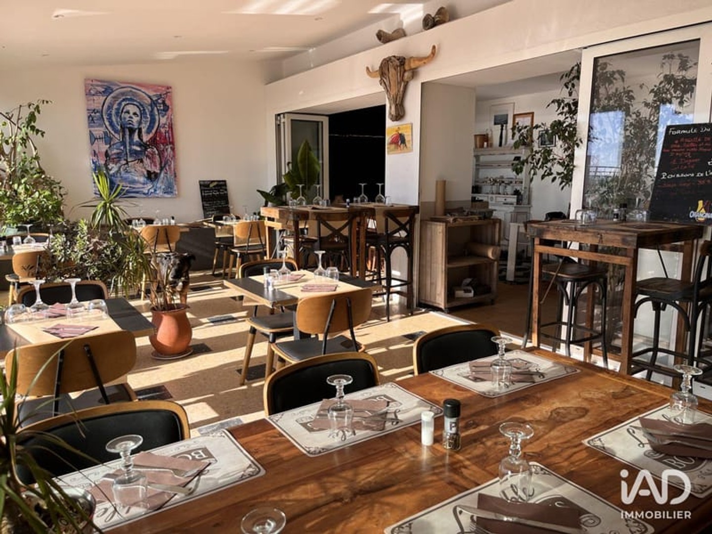Magasin à vendre - 454m2 - Saintes-Maries-De... (13460)