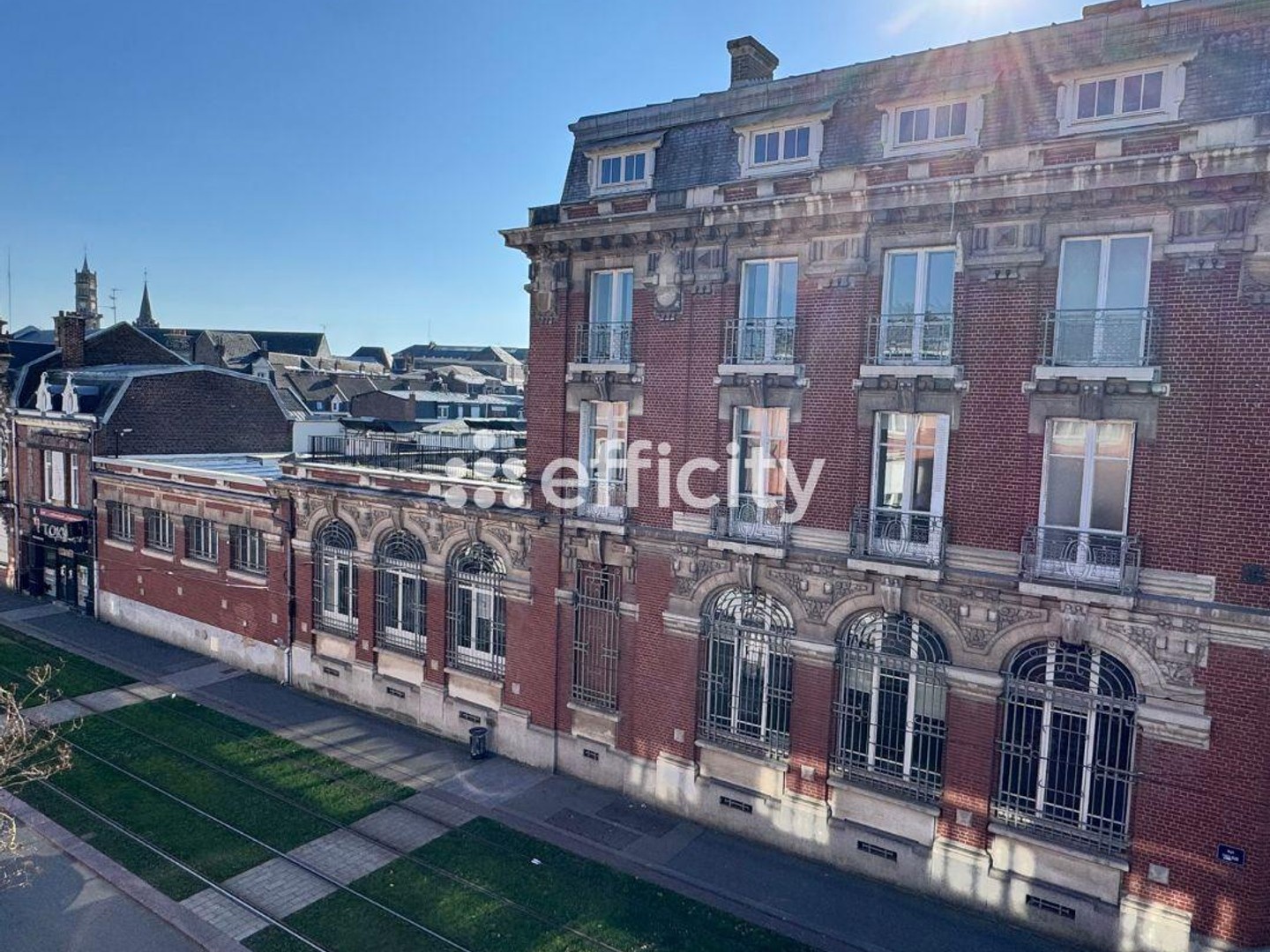 Appartement à vendre - 4 pièces - 165m2 - Valenciennes (59300)