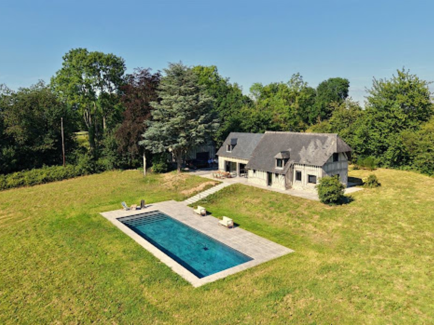Maison 6 pièces 180 m²