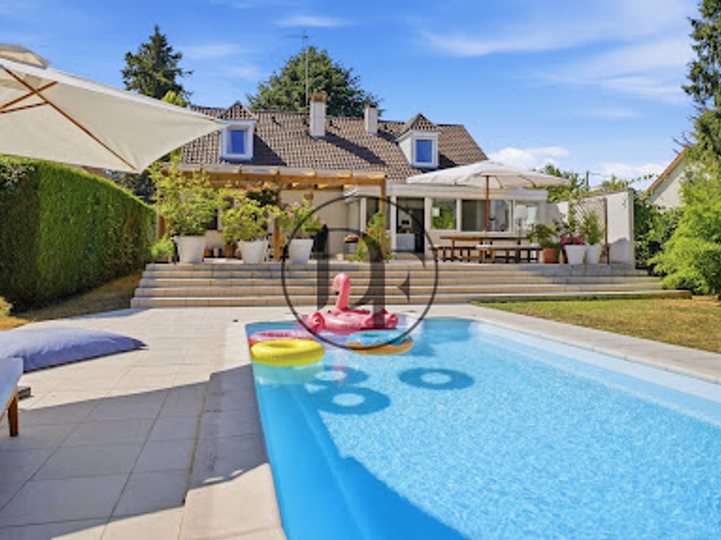 Maison 8 pièces 190 m²