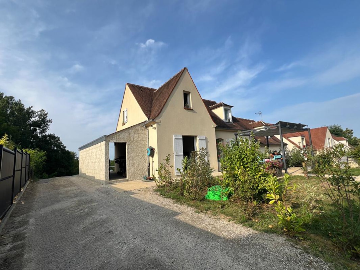 Maison à vendre - 5 pièces - 128m2 - Saint-Vaast-De-Lo... (60410)