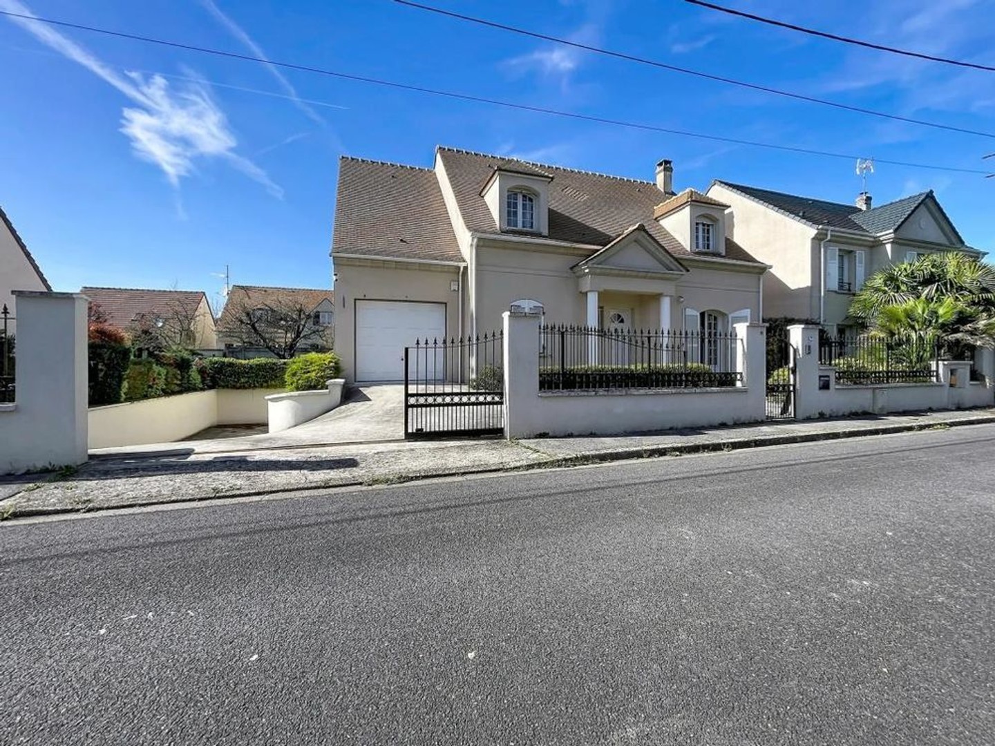 Maison à vendre - 5 pièces - 170m2 - Beauchamp (95250)