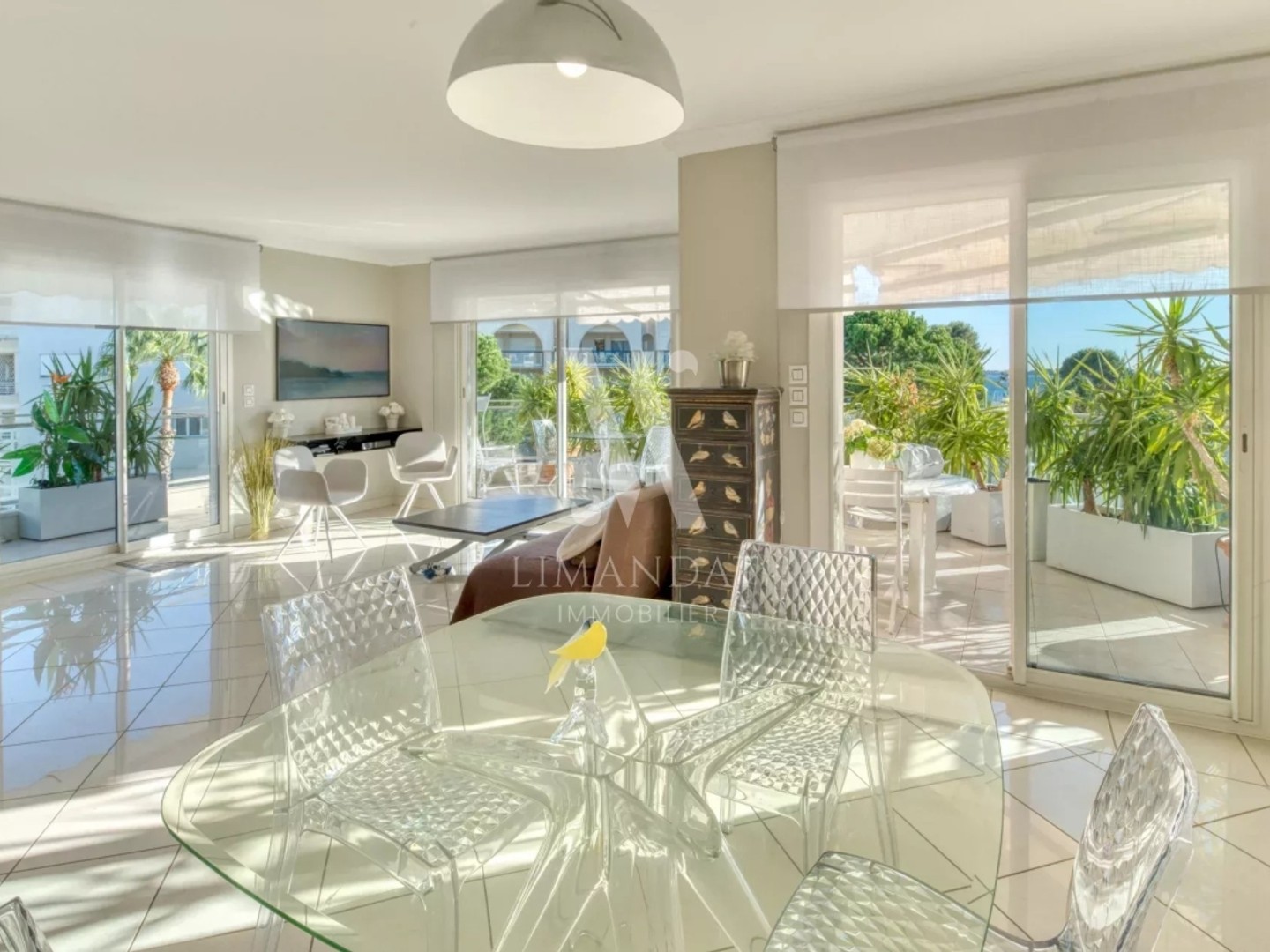Cannes Palm Beach - Appartement 138 m2 avec terrasses et piscine