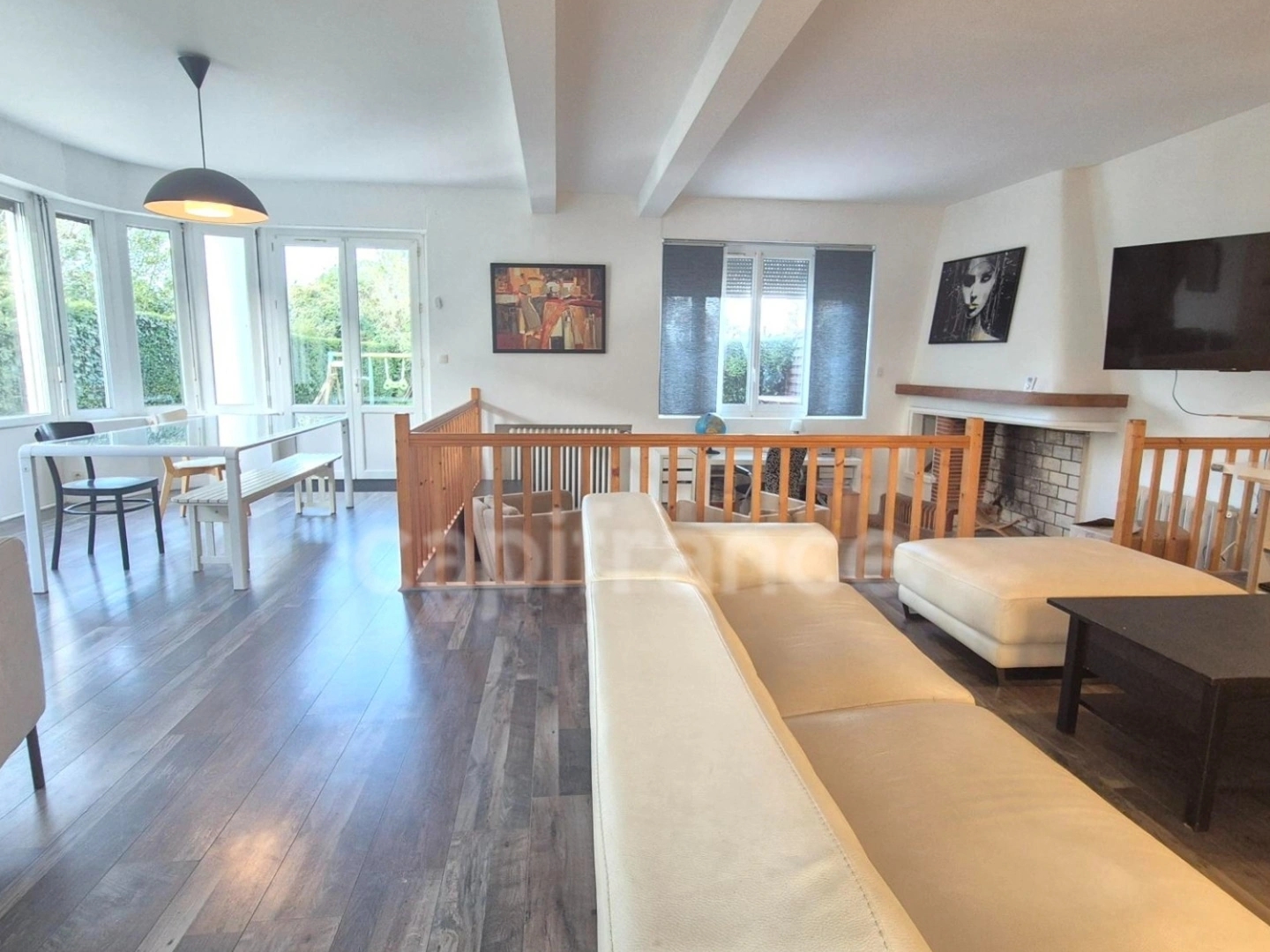 Maison à vendre - 6 pièces - 160m2 - Saint-Sulpice-De-... (17200)