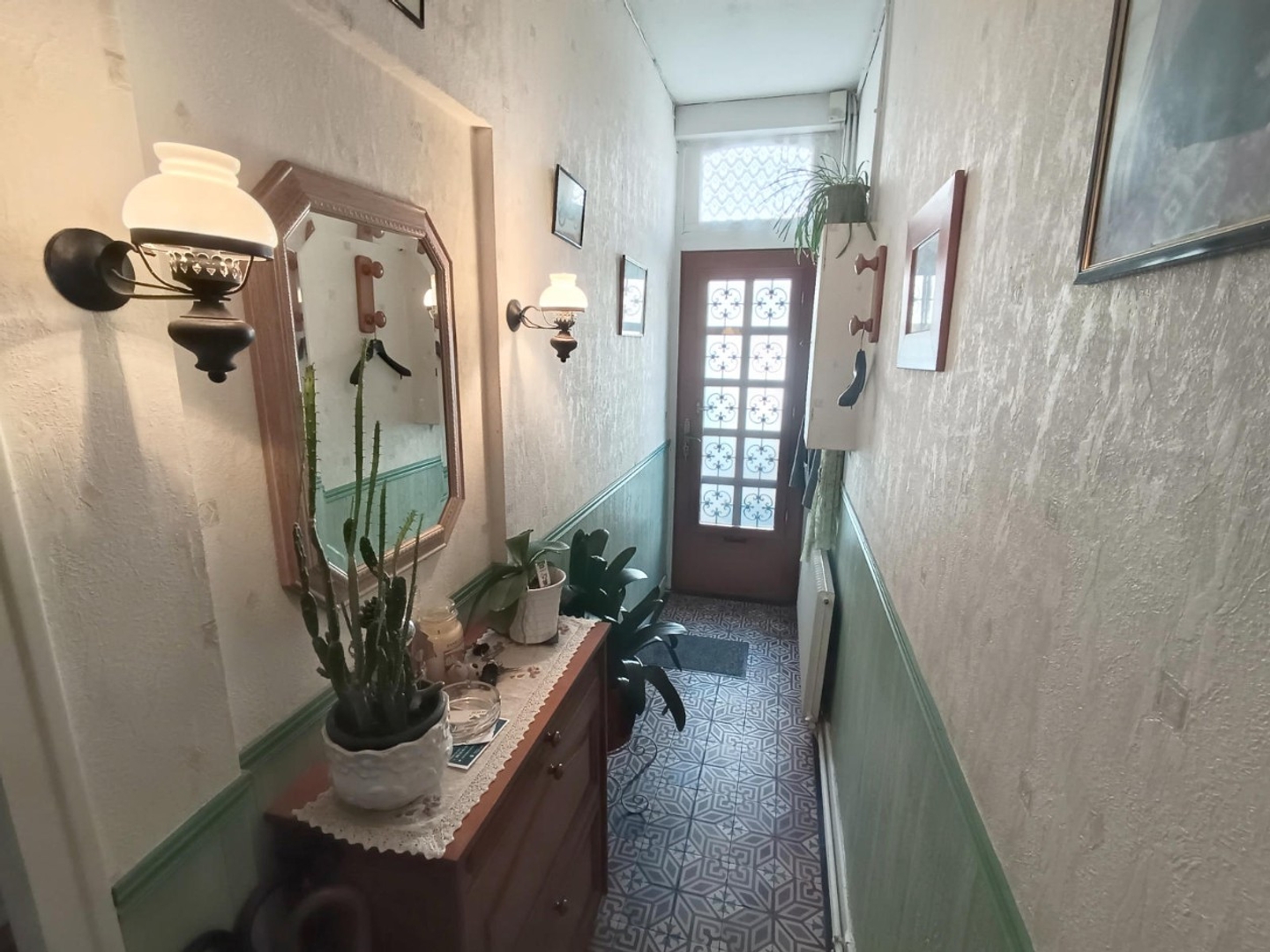 Maison 3 chambres + bureau + cour, Gare SNCF