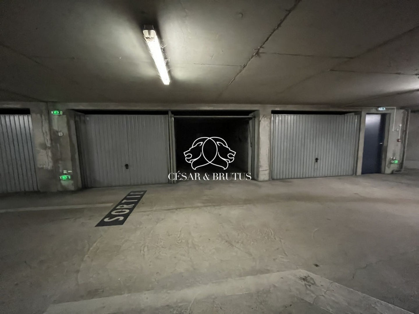 Parking / garage / box à vendre - Lyon 4e (69004)