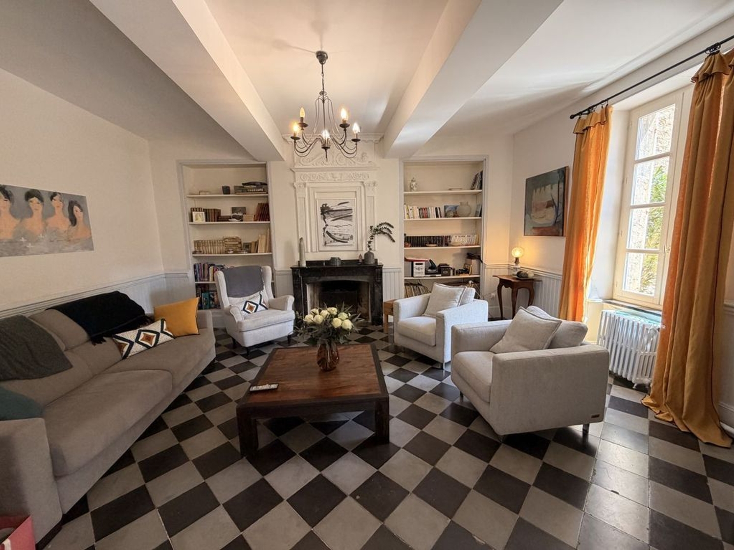 Maison à vendre - 7 pièces - 305m2 - Armissan (11110)