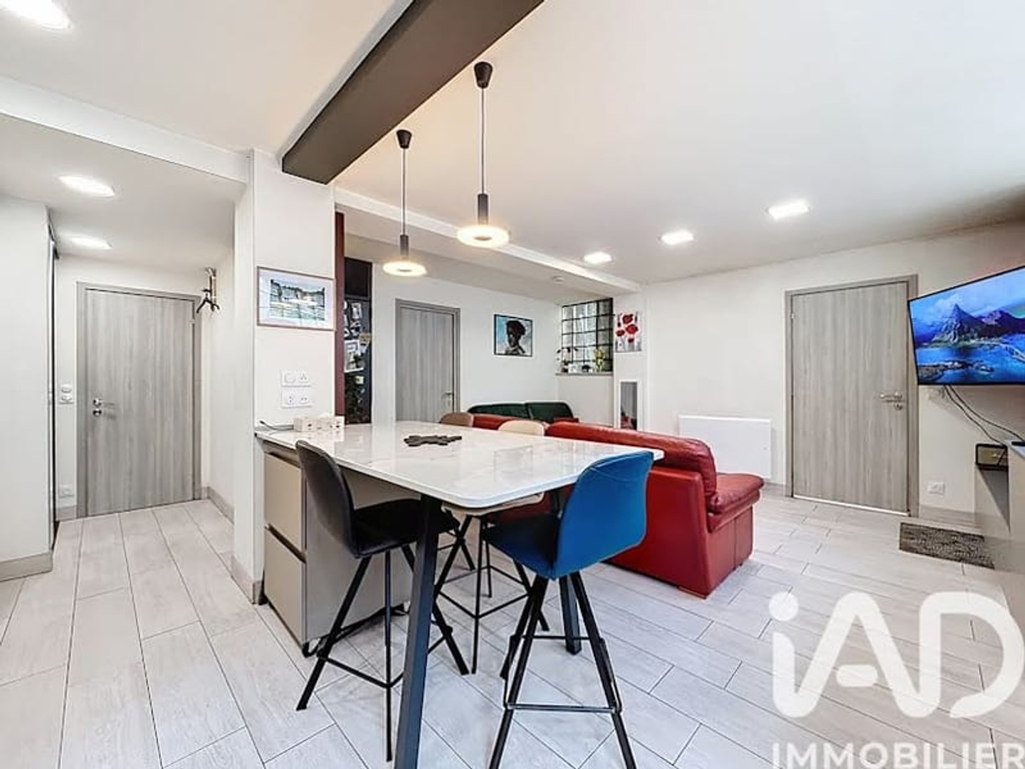 Appartement à vendre - 5 pièces - 98m2 - Villeneuve-Le-Roi (94290)