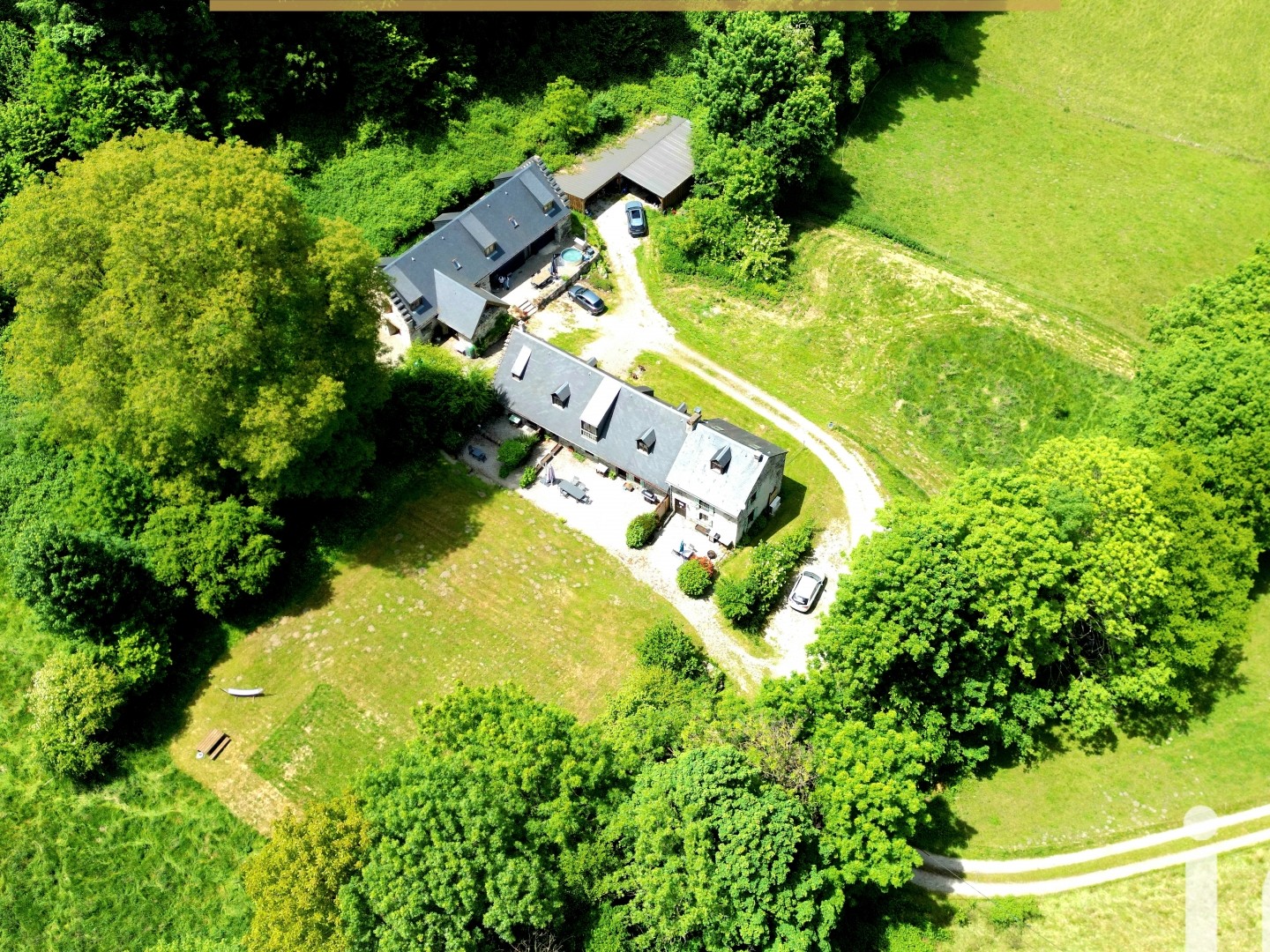 Maison 13 pièces 385 m²