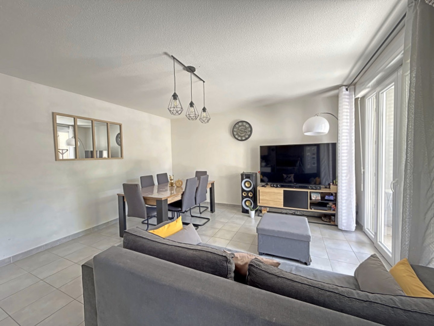 Appartement à vendre - 4 pièces - 83m2 - Brignoles (83170)