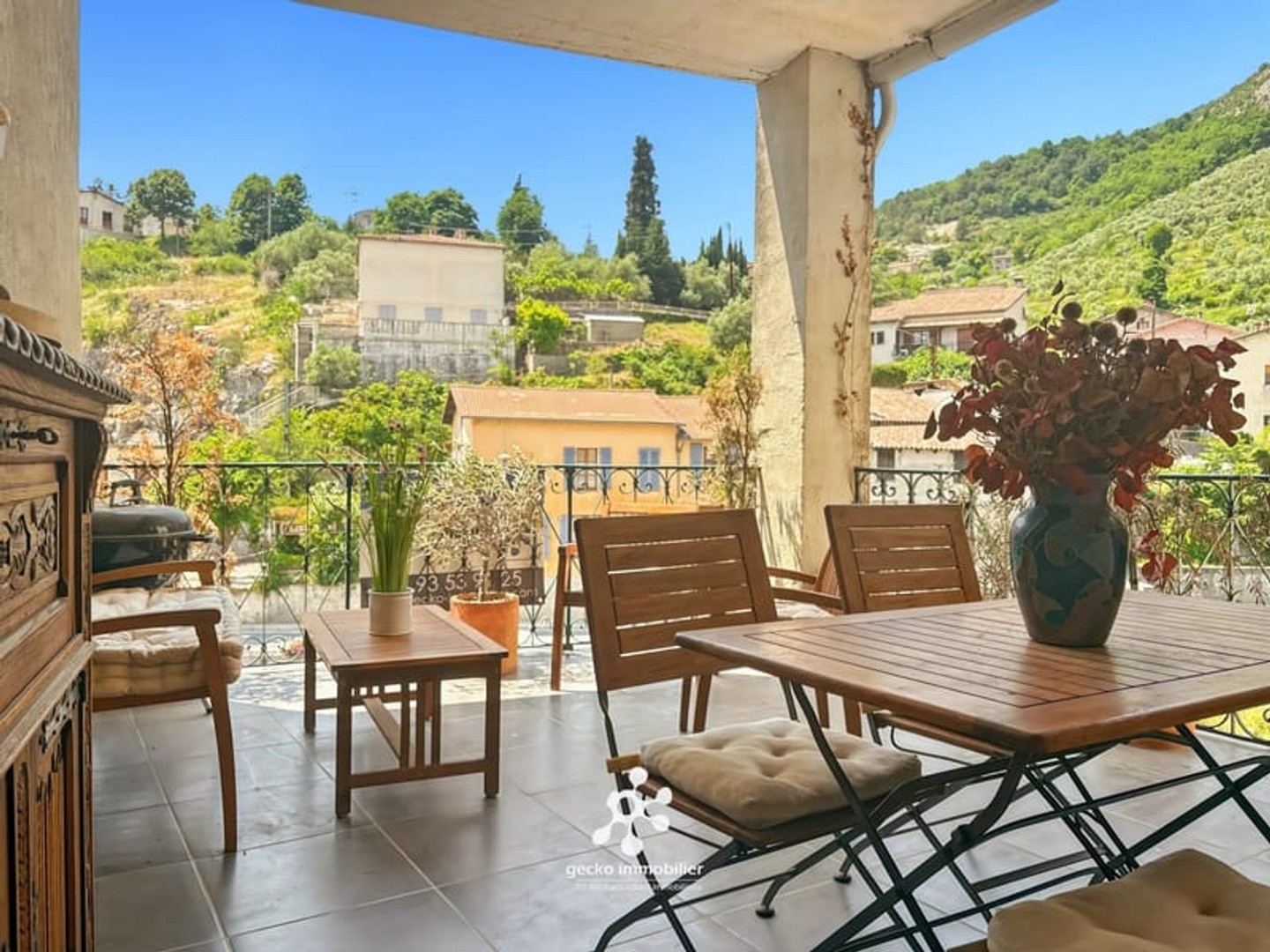 Appartement à vendre - 3 pièces - 91m2 - Entrevaux (04320)