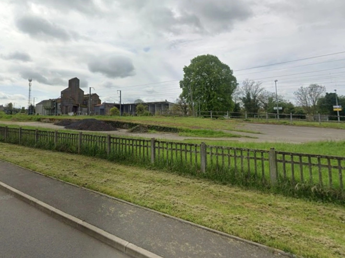 Terrain à vendre - 10000m2 - Nérondes (18350)