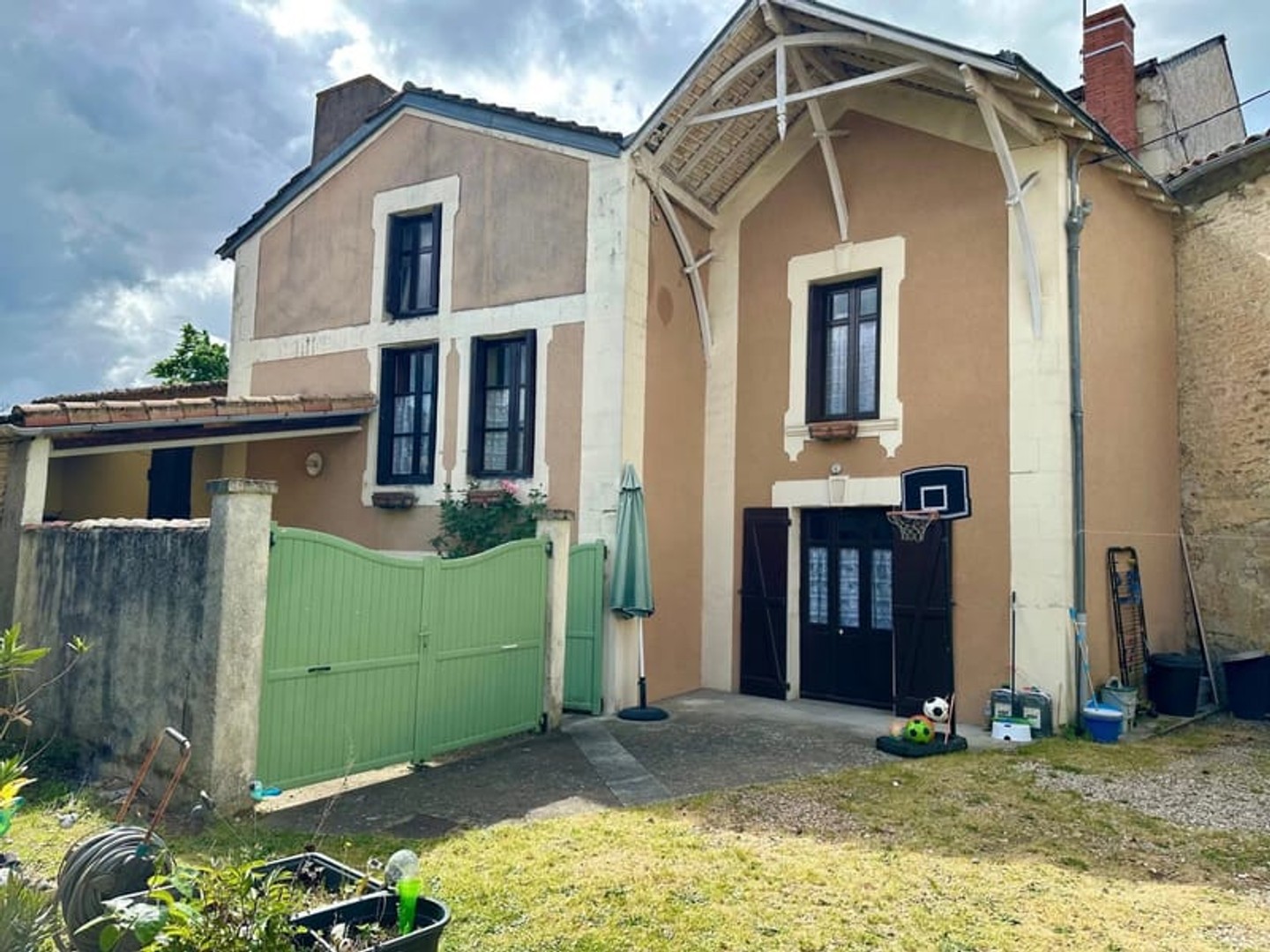 Maison à vendre - 77m2 - Saint-Martin-La-P... (86380)