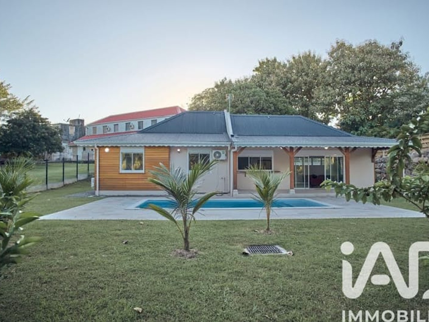 Maison à vendre - 5 pièces - 147m2 - Ducos (97224)
