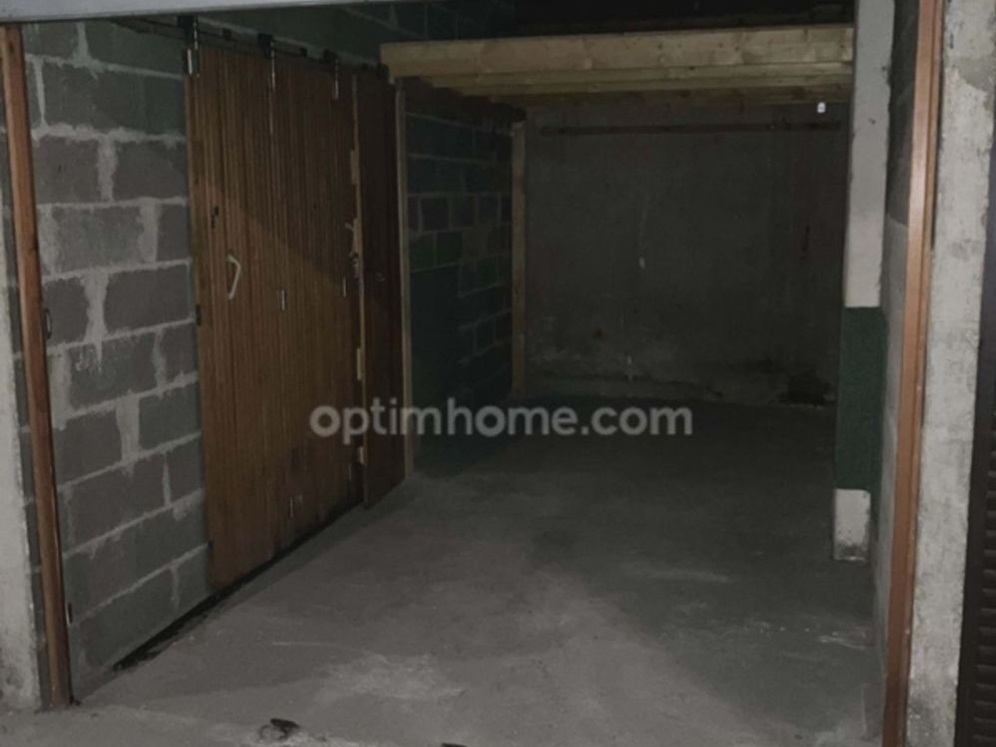 Parking / garage / box à vendre - 10m2 - Tarbes (65000)