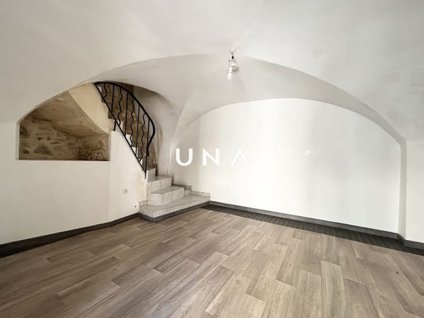 Maison à vendre - 2 pièces - 60m2 - Sainte-Anastasie (30190)
