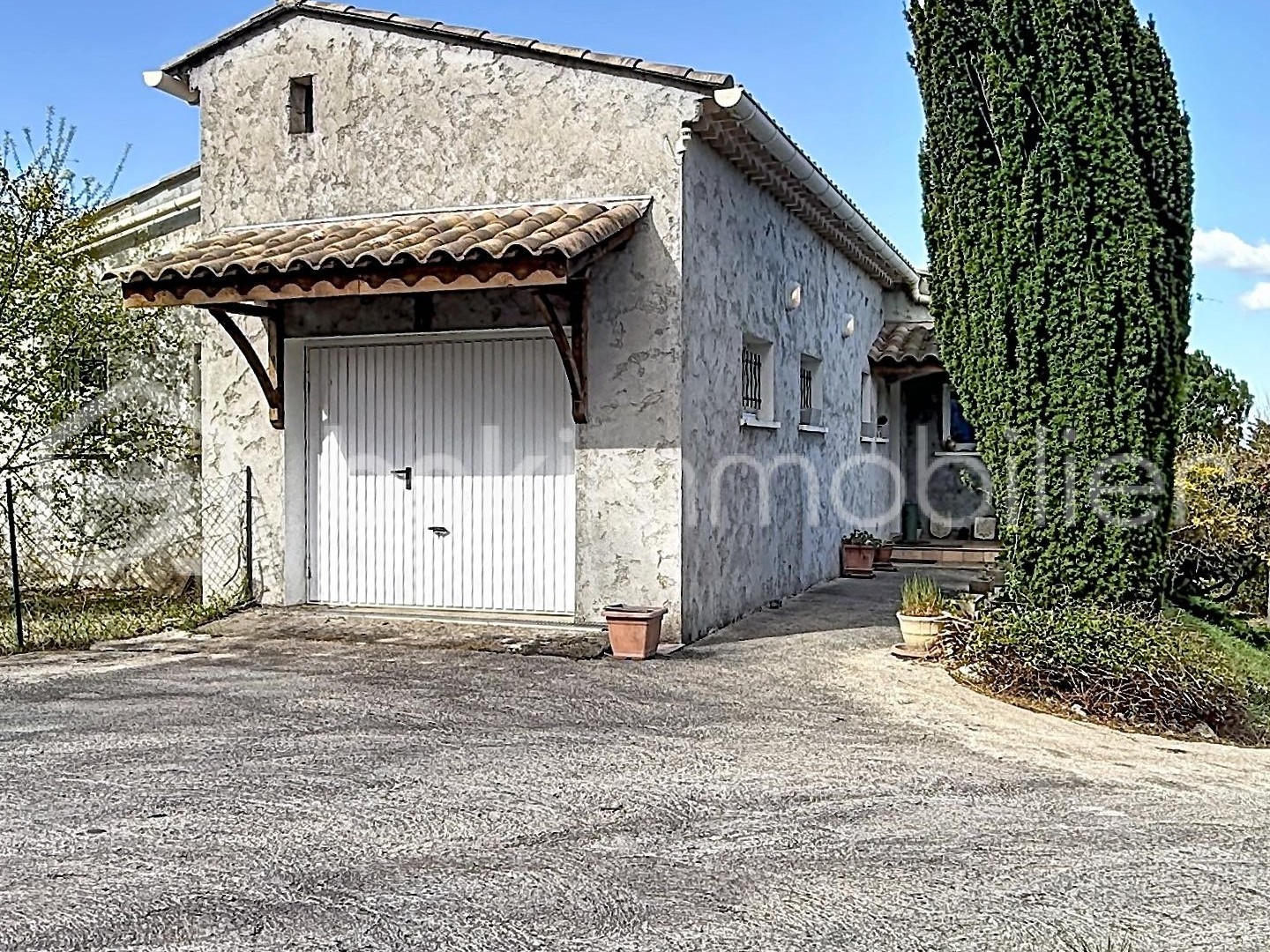 Maison à vendre - 3 pièces - 75m2 - Barjac (30430)