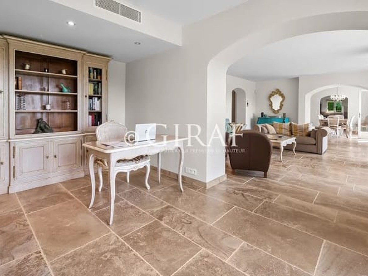 Maison à vendre - 7 pièces - 230m2 - La Colle-Sur-Loup (06480)