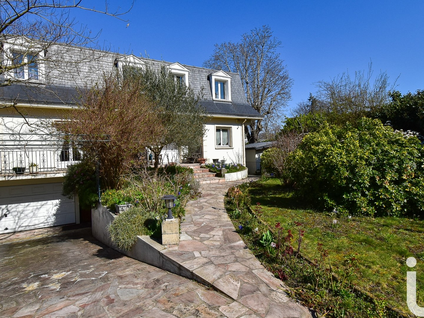 Maison à vendre - 5 pièces - 160m2 - Le Raincy (93340)
