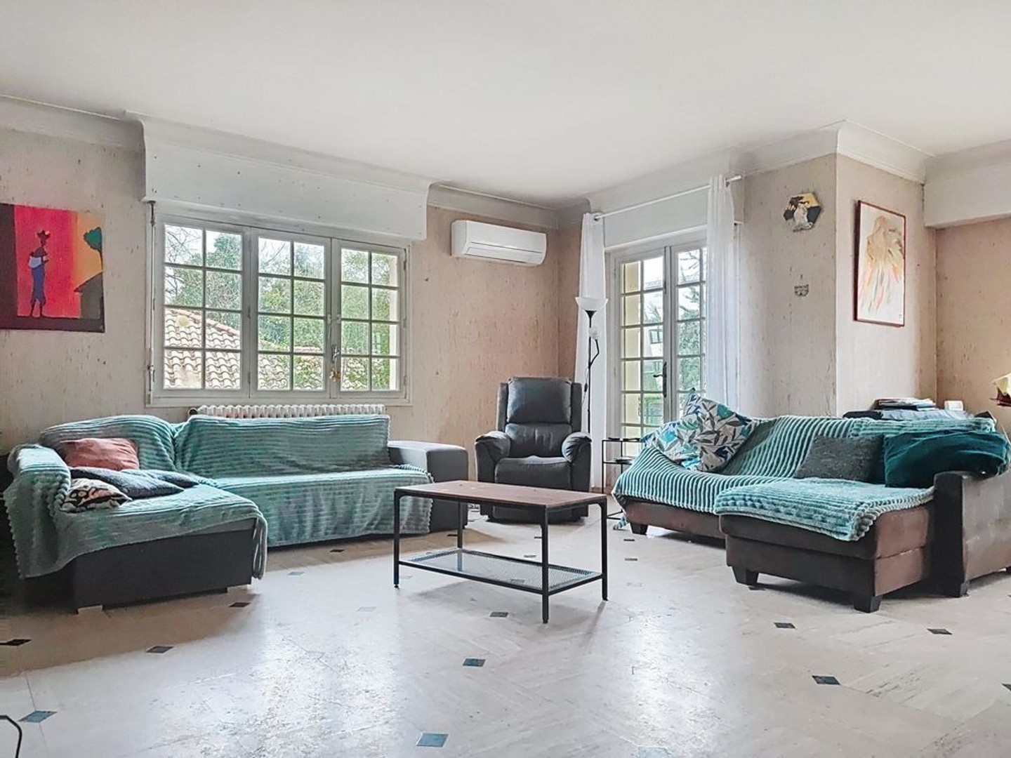 Maison à vendre - 8 pièces - 244m2 - Pineuilh (33220)