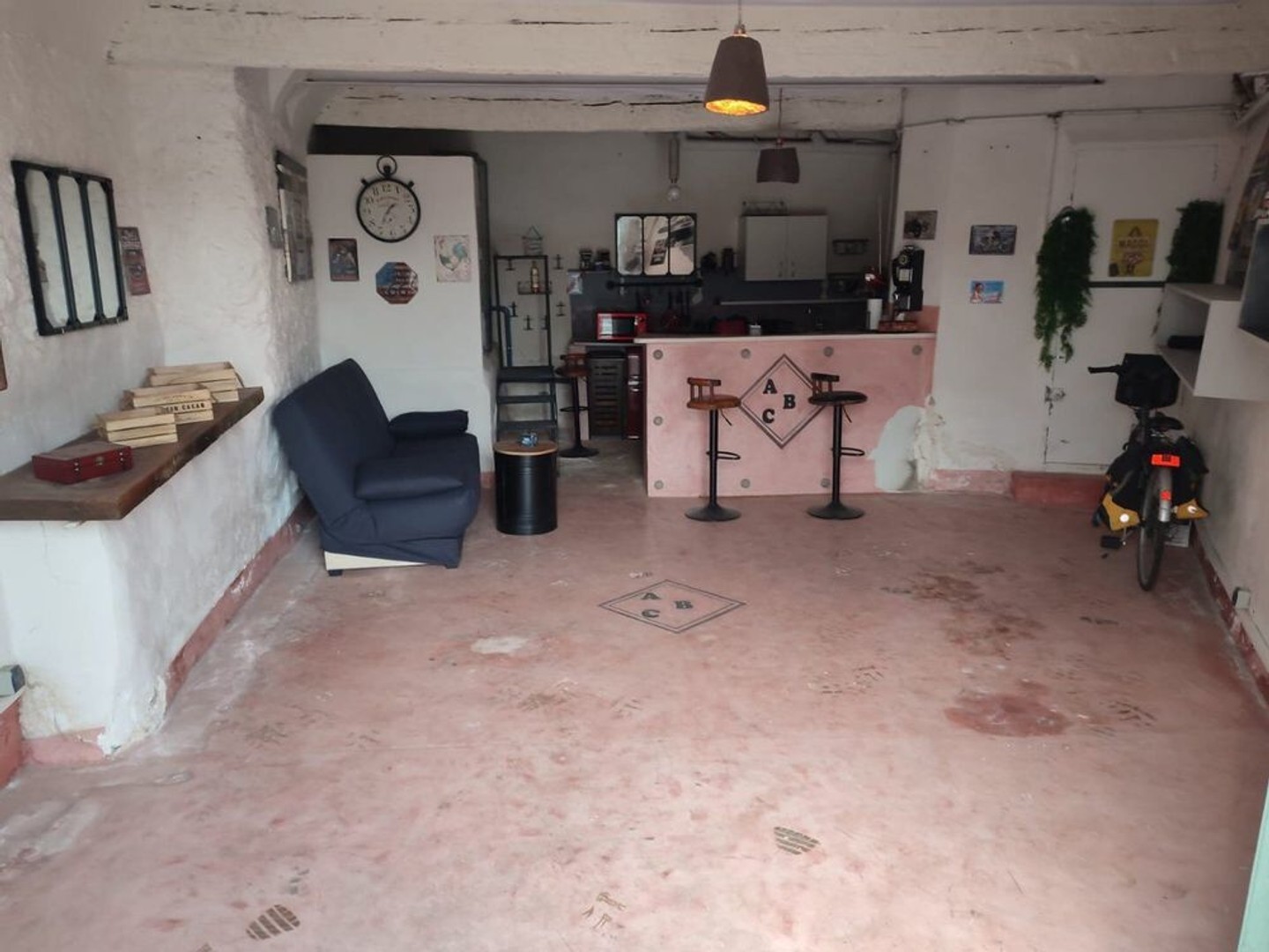 Parking / garage / box à vendre - Pézenas (34120)
