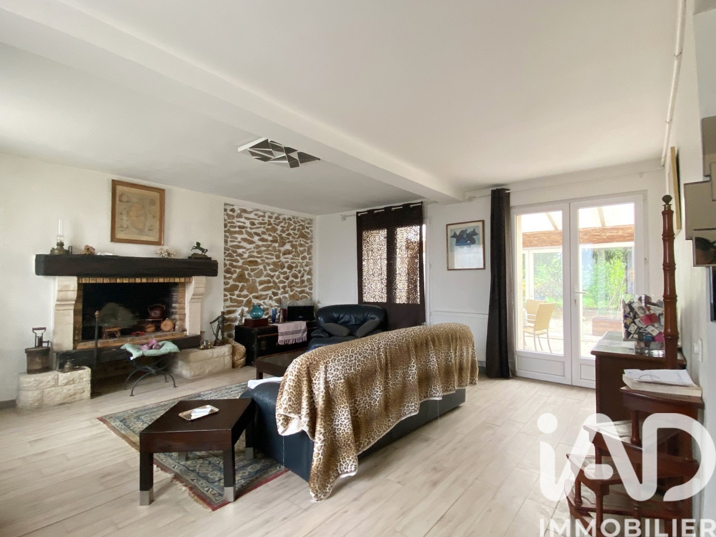 Maison à vendre - 9 pièces - 215m2 - Nanteuil-Lès-Meaux (77100)