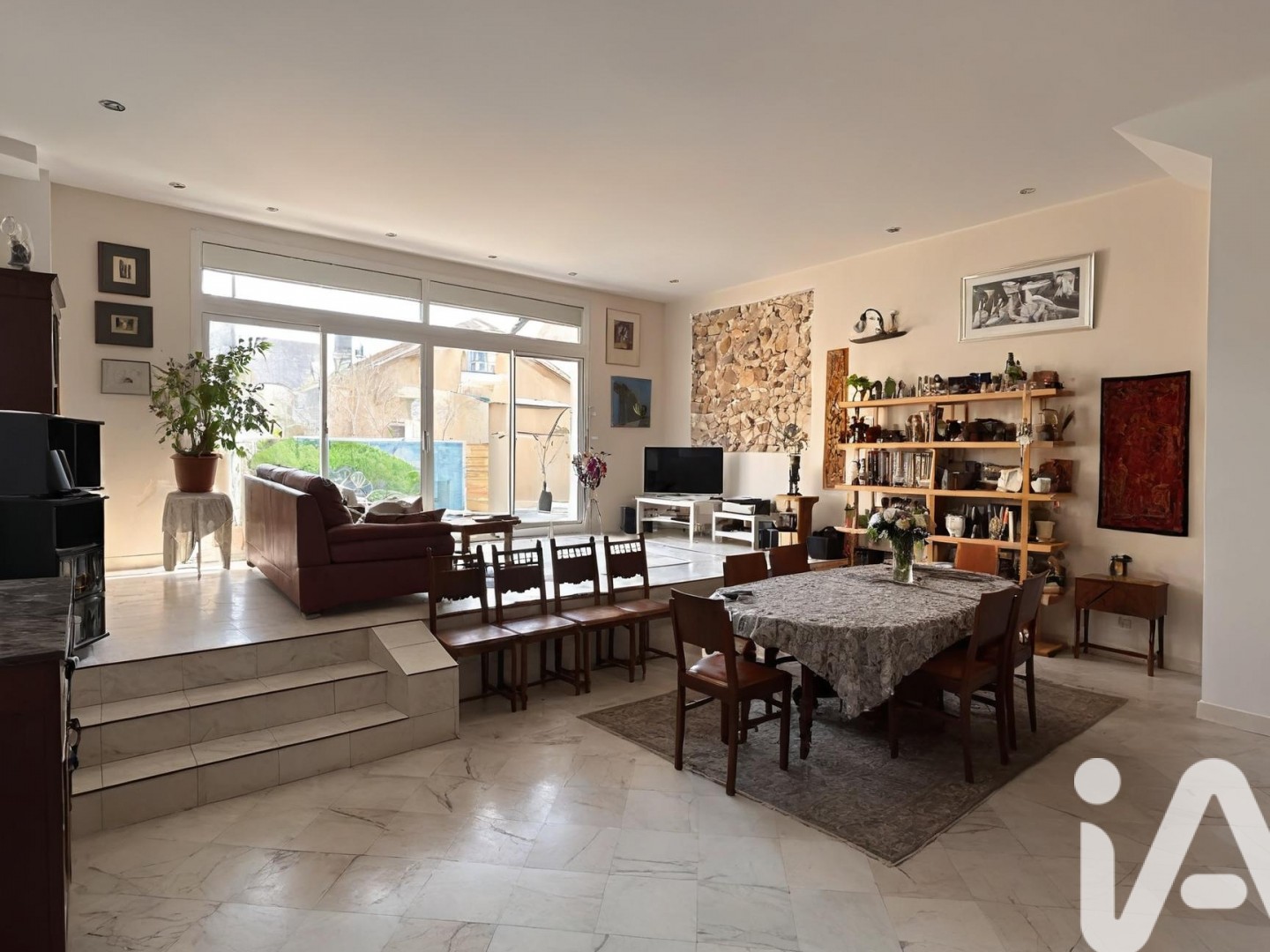 Maison 6 pièces 185 m²