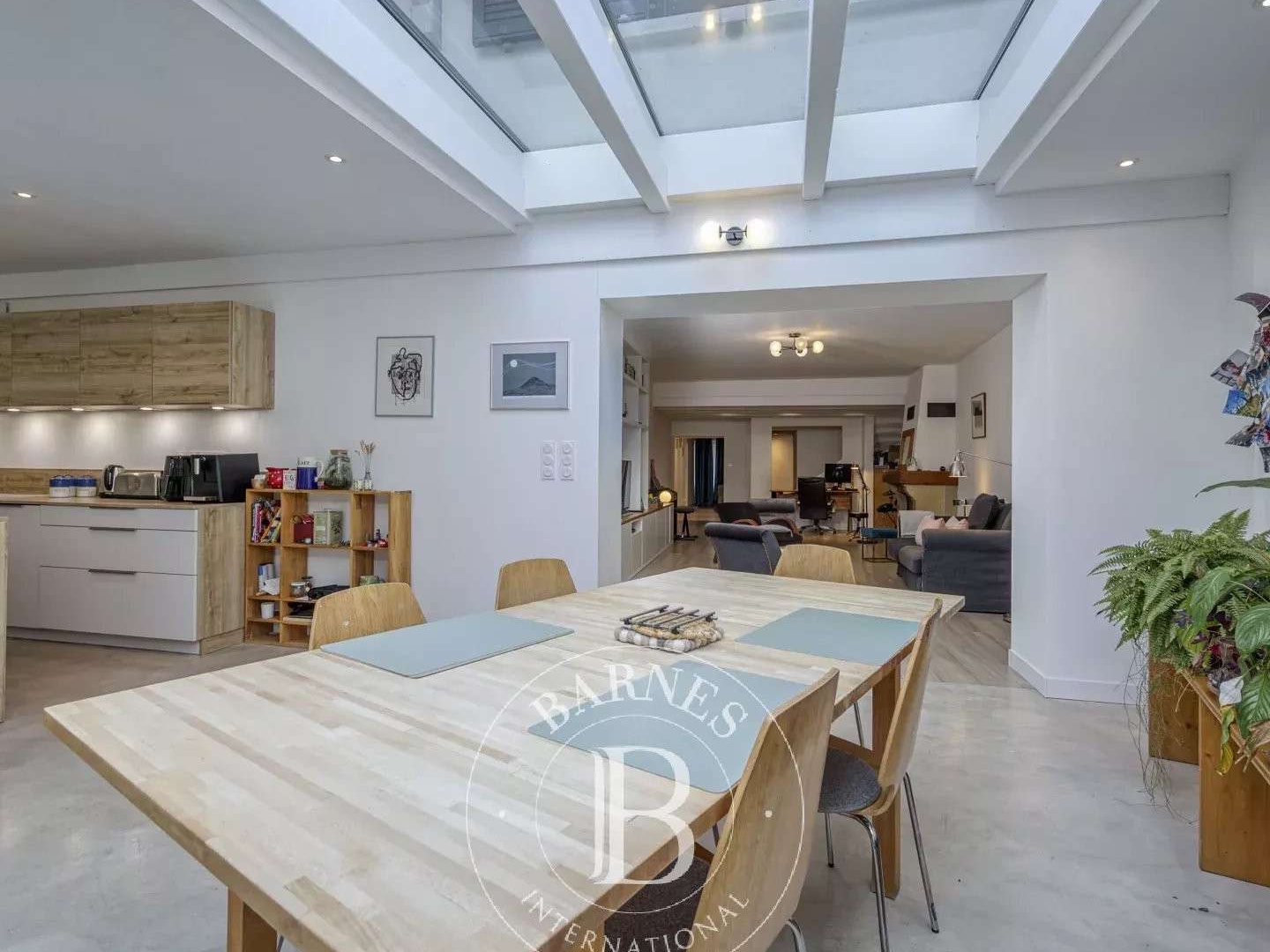 Appartement 5 pièces 225 m²