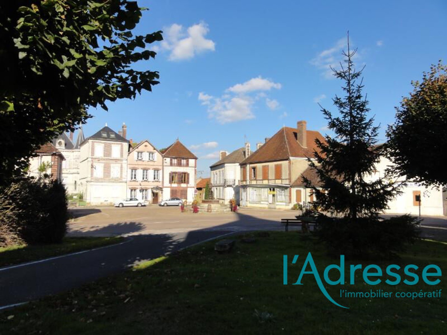 Magasin à vendre - 400m2 - Égleny (89240)