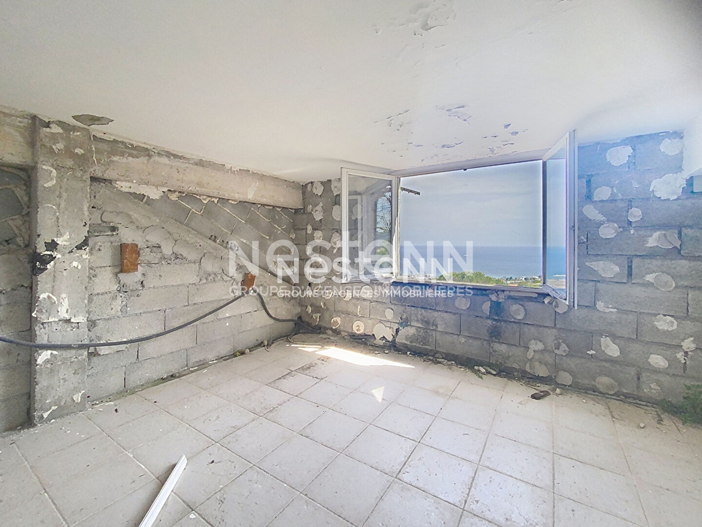 Maison à vendre - 7 pièces - 220m2 - Vallauris (06220)