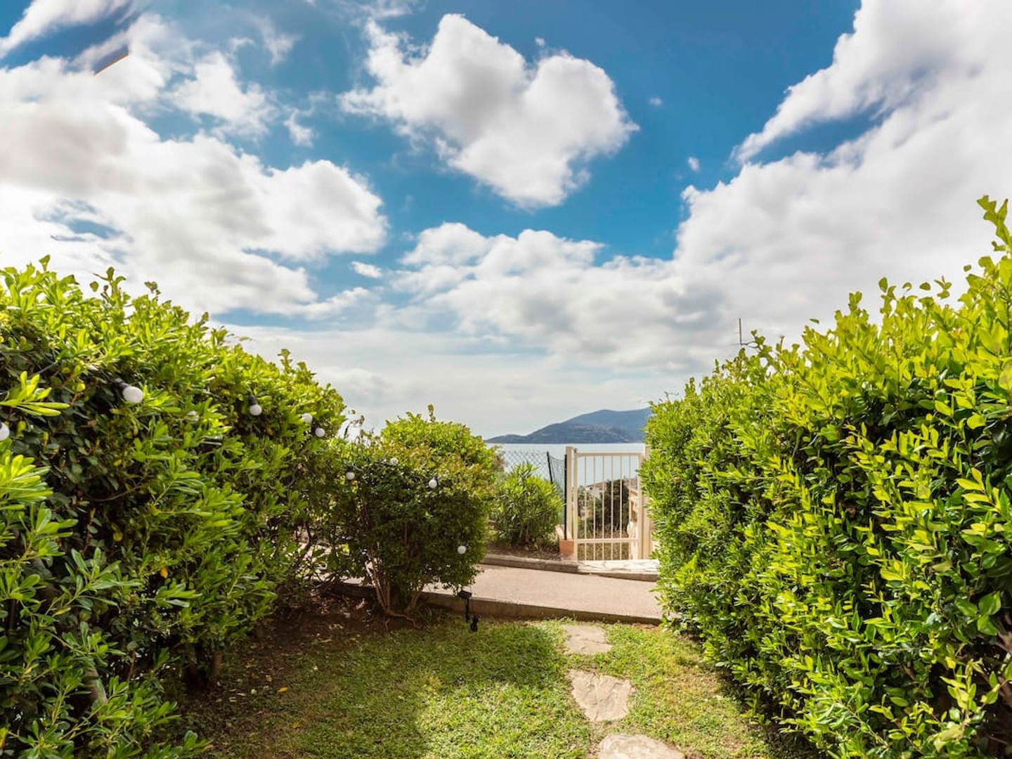 Appartement à vendre - 2 pièces - 28m2 - Cannes (06150)
