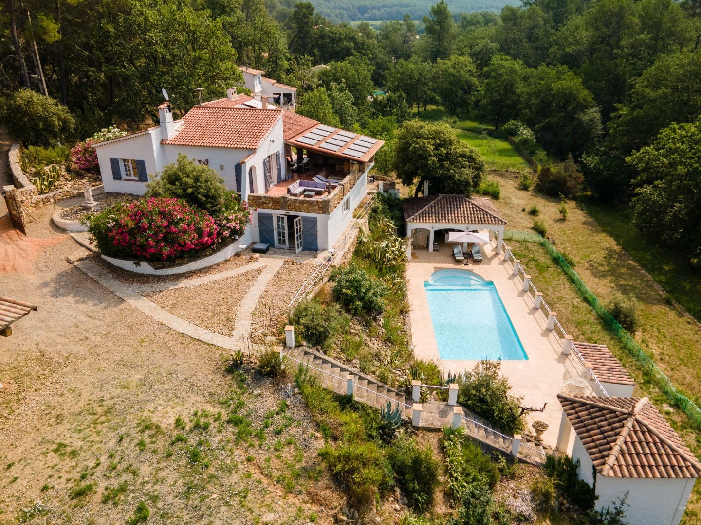 Maison à vendre - 150m2 - Saint-Antonin-Du-Var (83510)